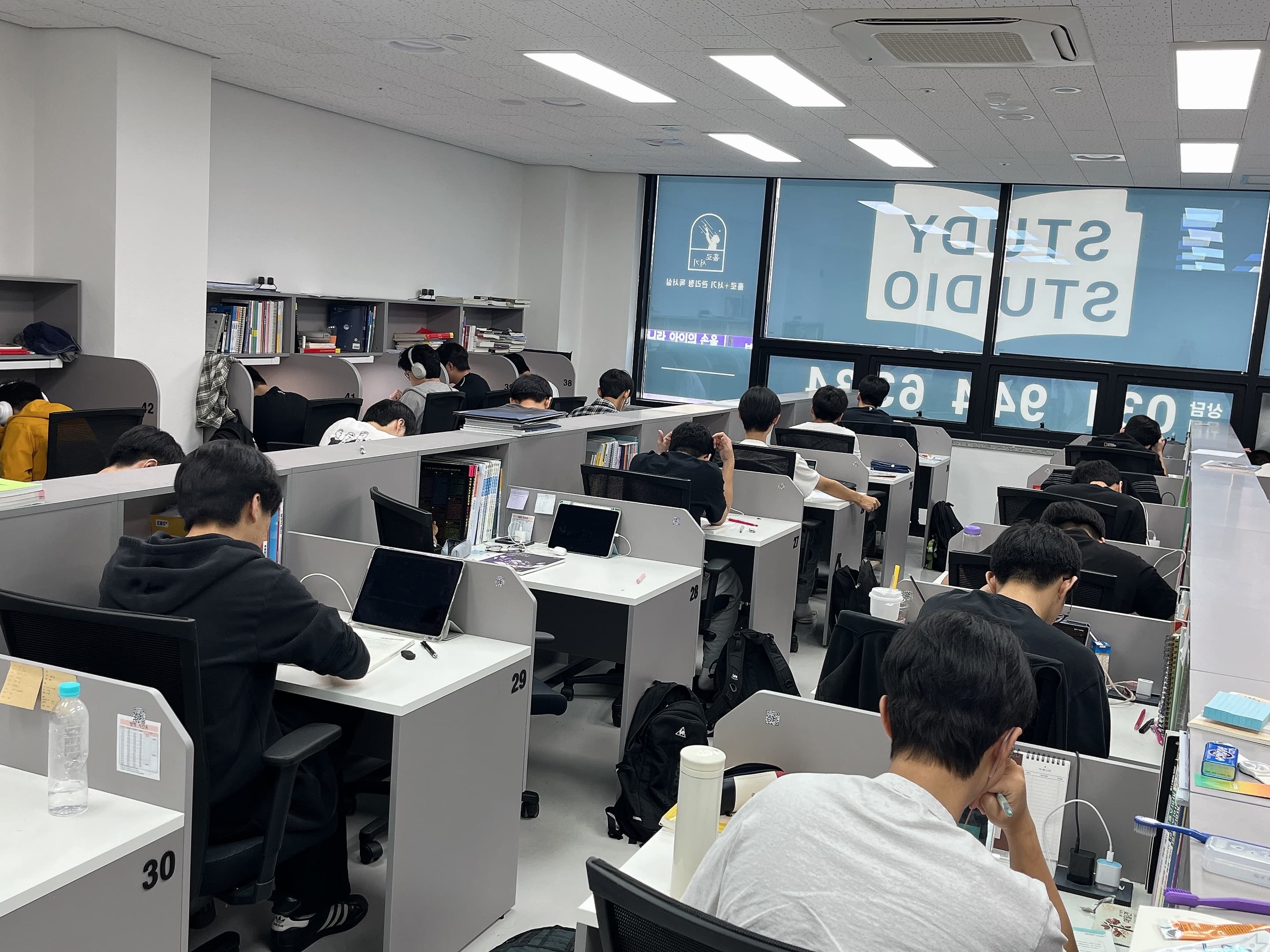 홀로서기관리형독서실 사진 1