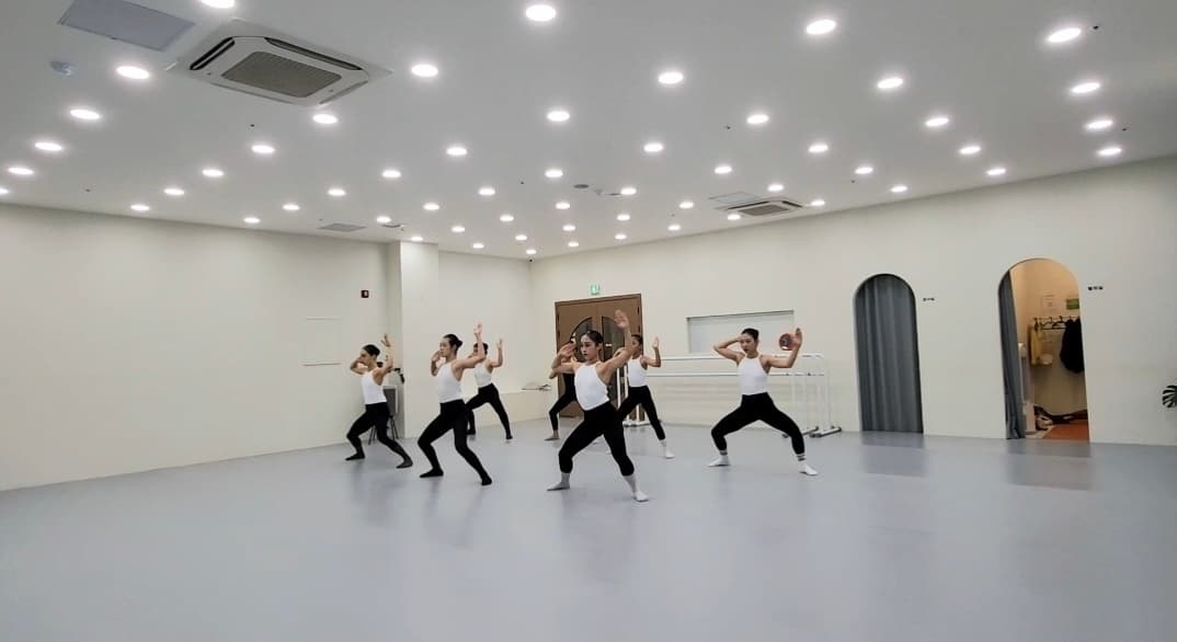 무브무아 더댄스 무용학원 사진 6