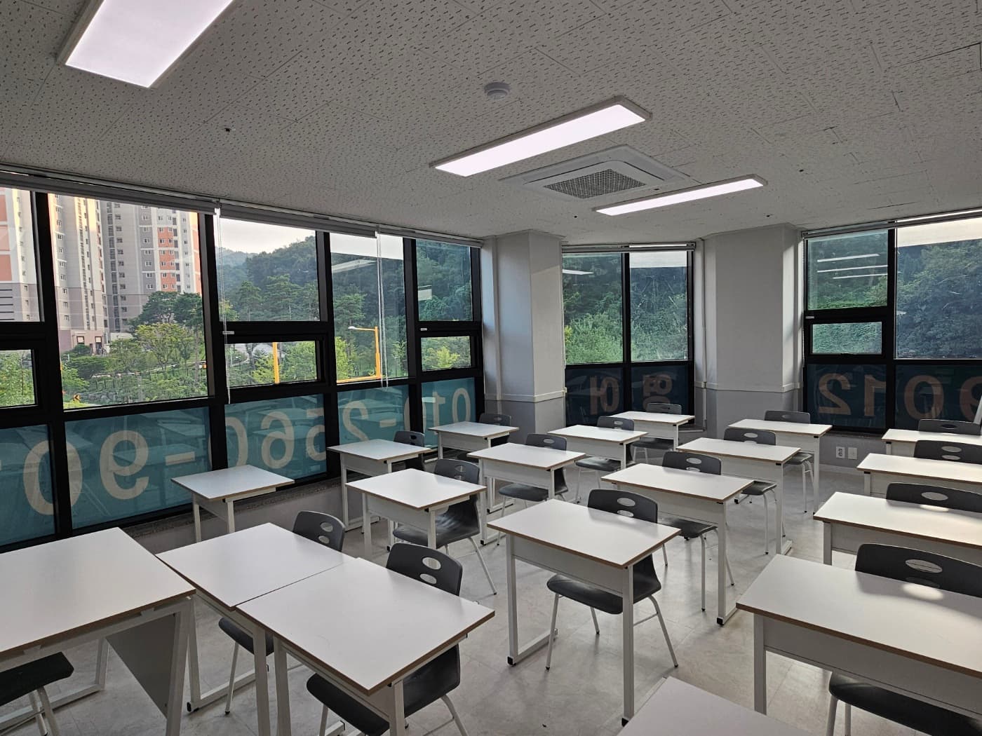 흥쌤 영수학원 사진 1