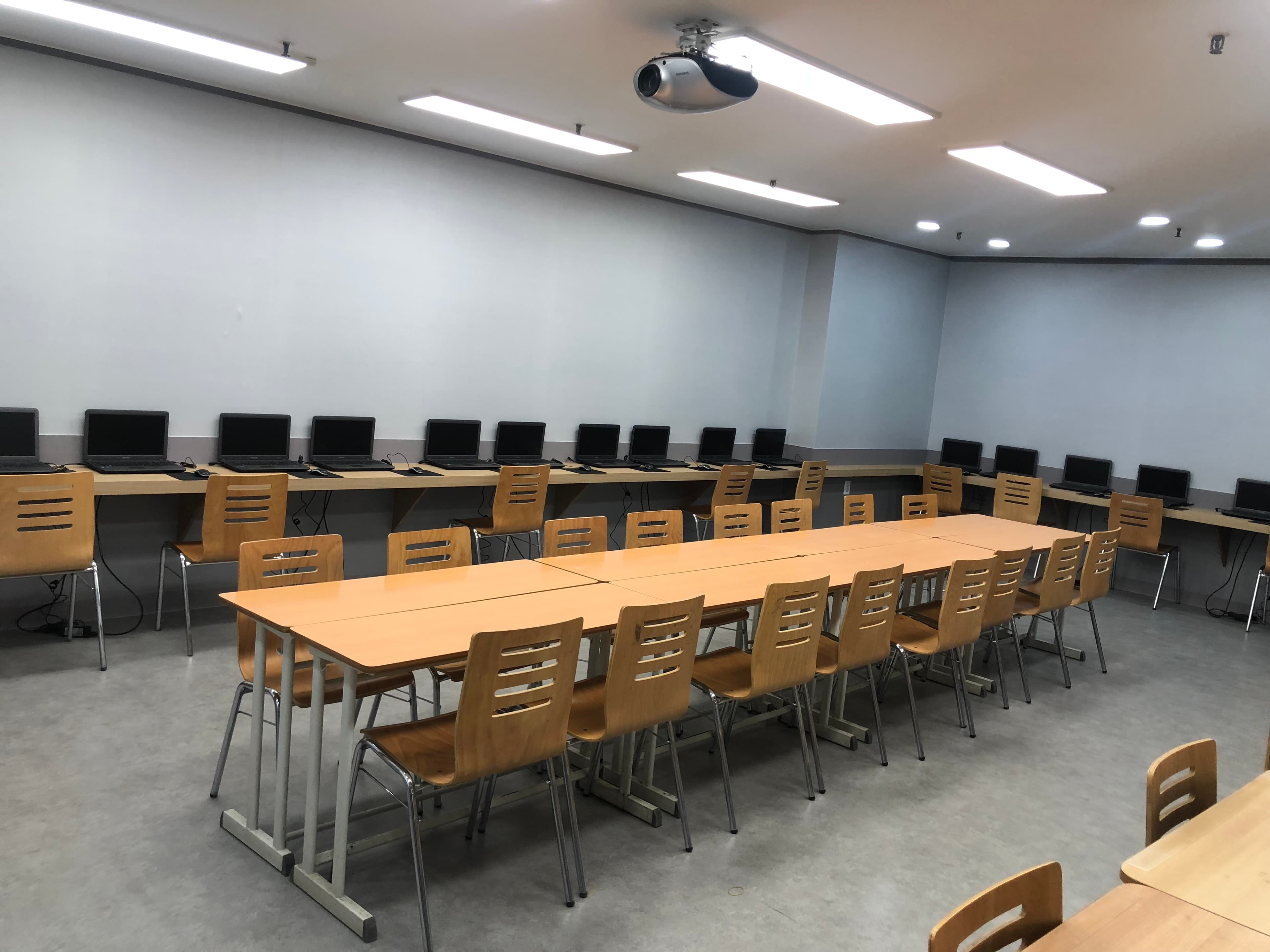유투엠 안산고잔캠퍼스 사진 1