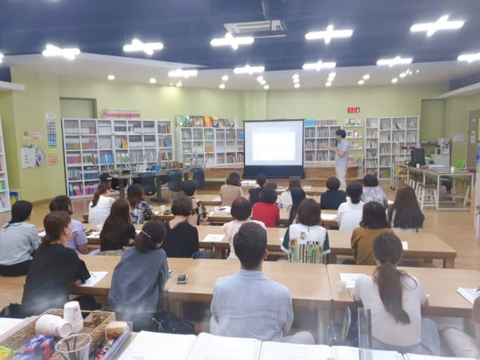 책나무 독서학원 사동점 사진 1
