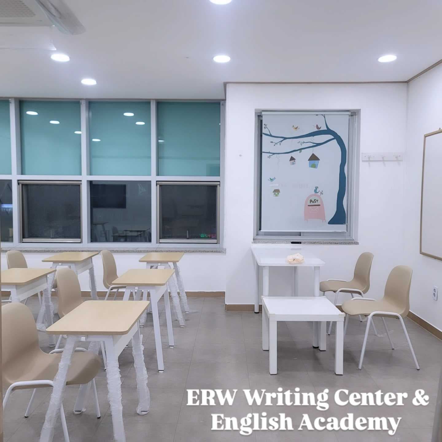 ERW 라이팅센터&영어교습소 사진 3