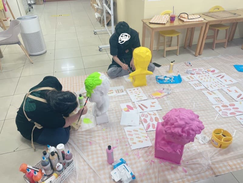 진해 프리즘 만화학원 사진 2