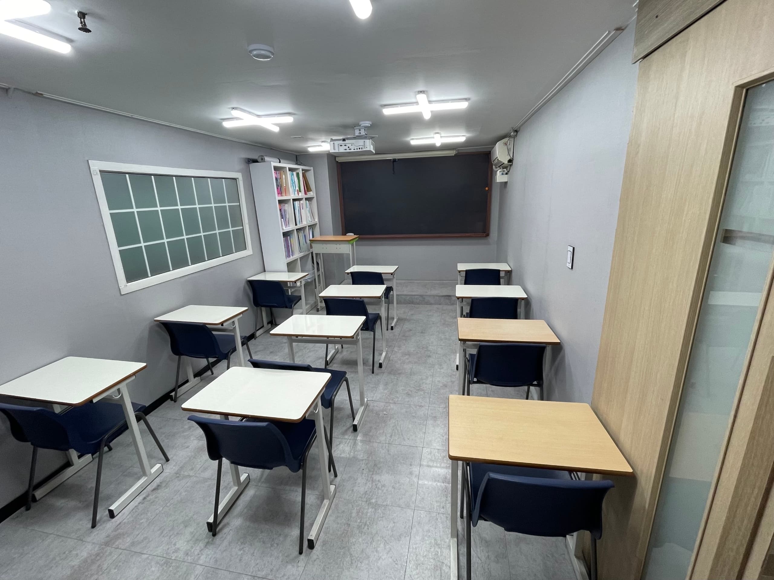 가온 영어학원 사진 3