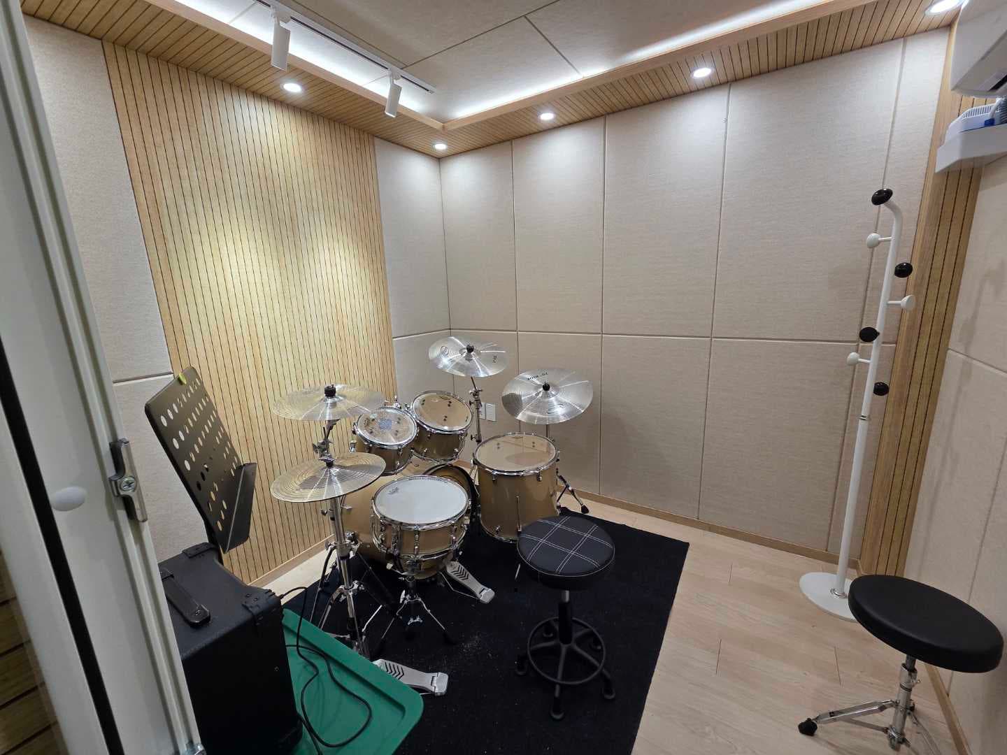 퀸 실용음악학원 사진 1