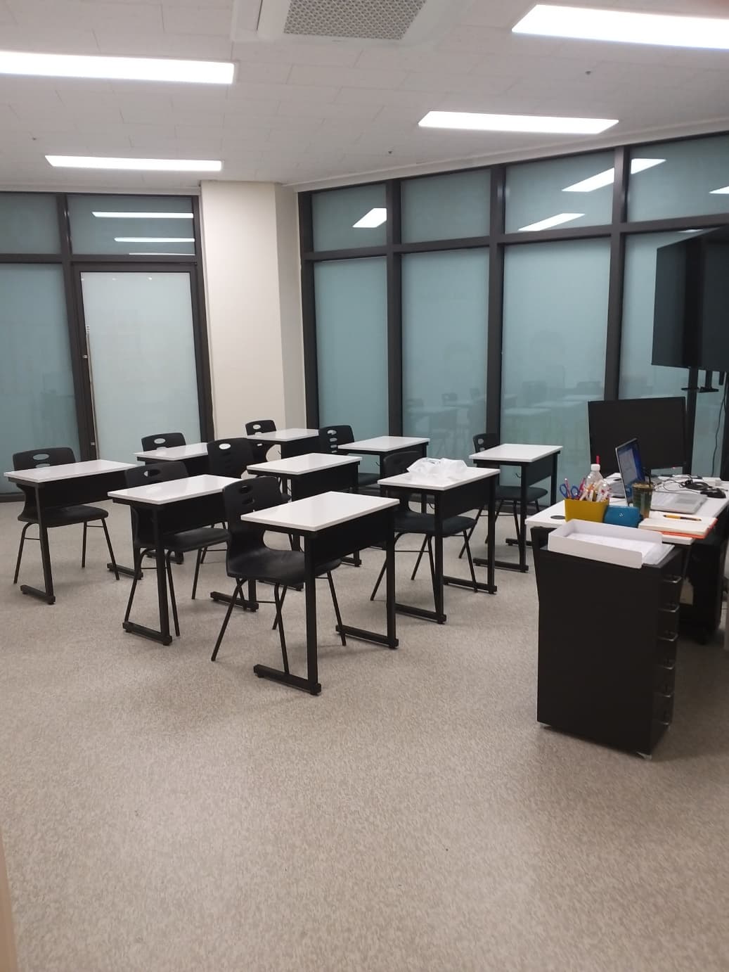메타플러스 영어학원 시흥본점 사진 1