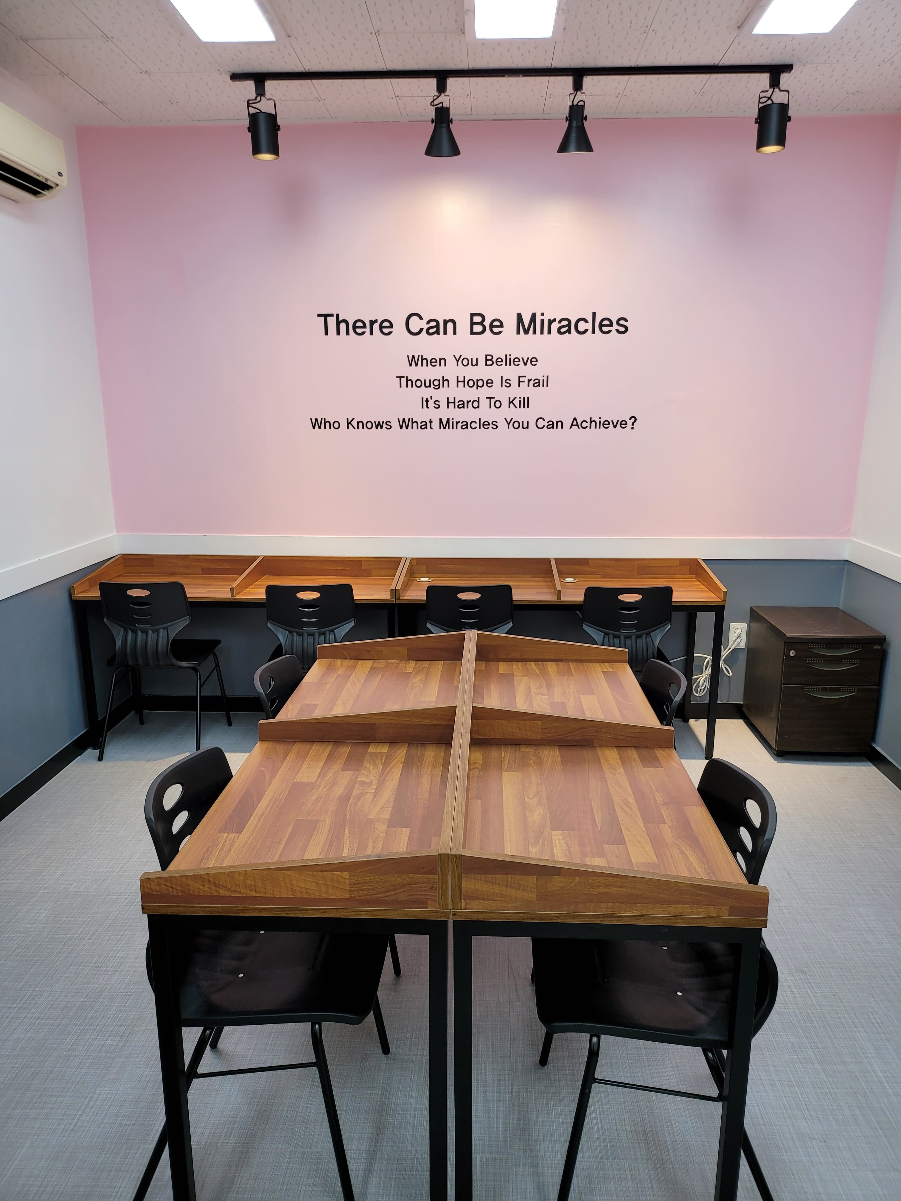 이보영의토킹클럽 평화 어학원 사진 4