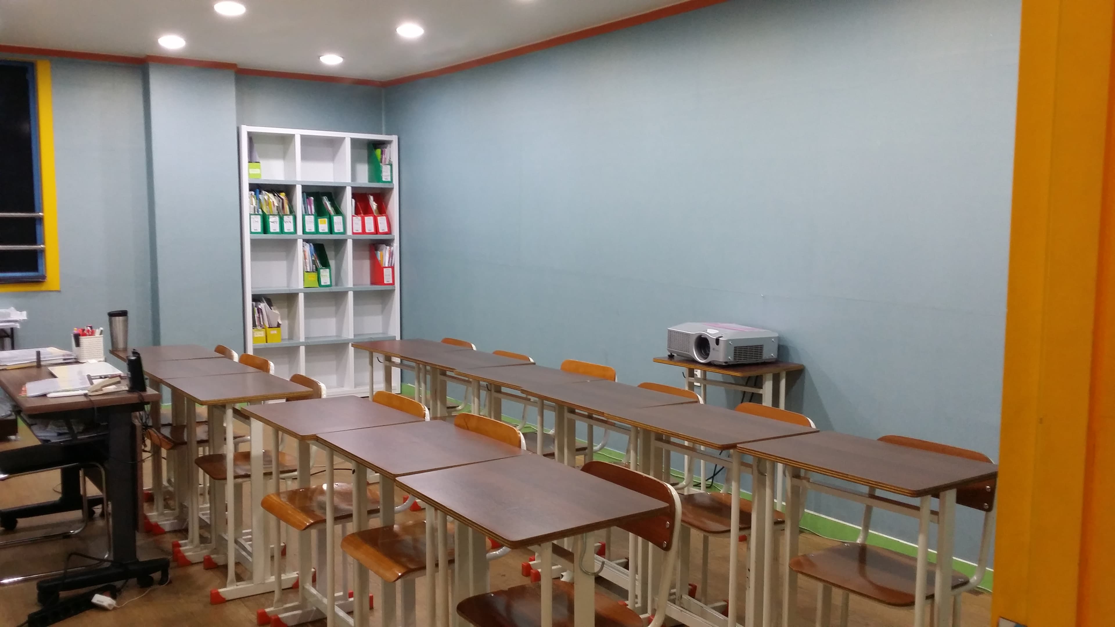 맥플러스 영수학원 사진 4