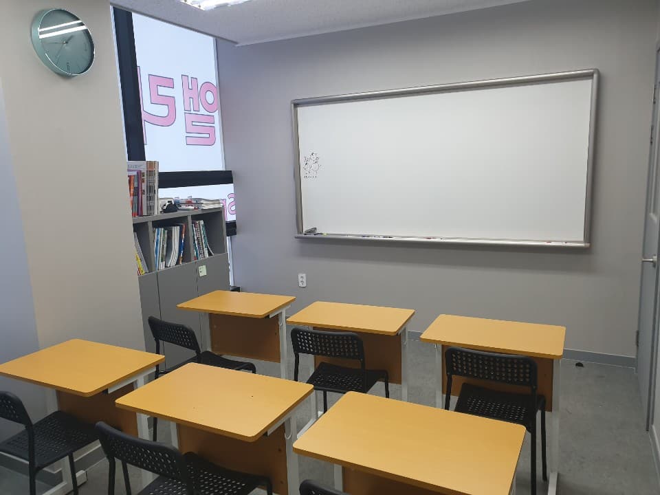 앨리스 영어학원 호매실점 사진 5