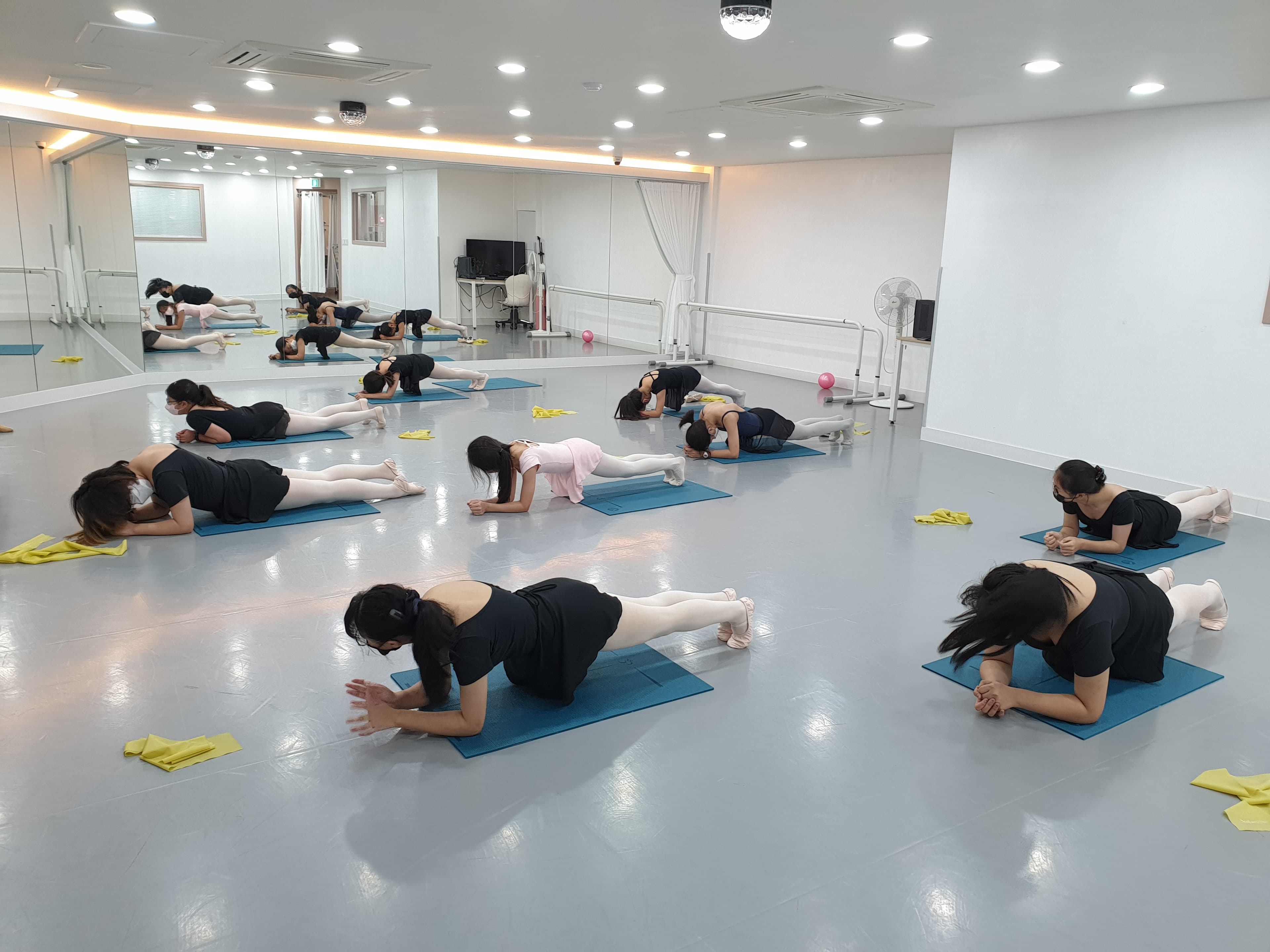 아이바디 발레학원 사진 1