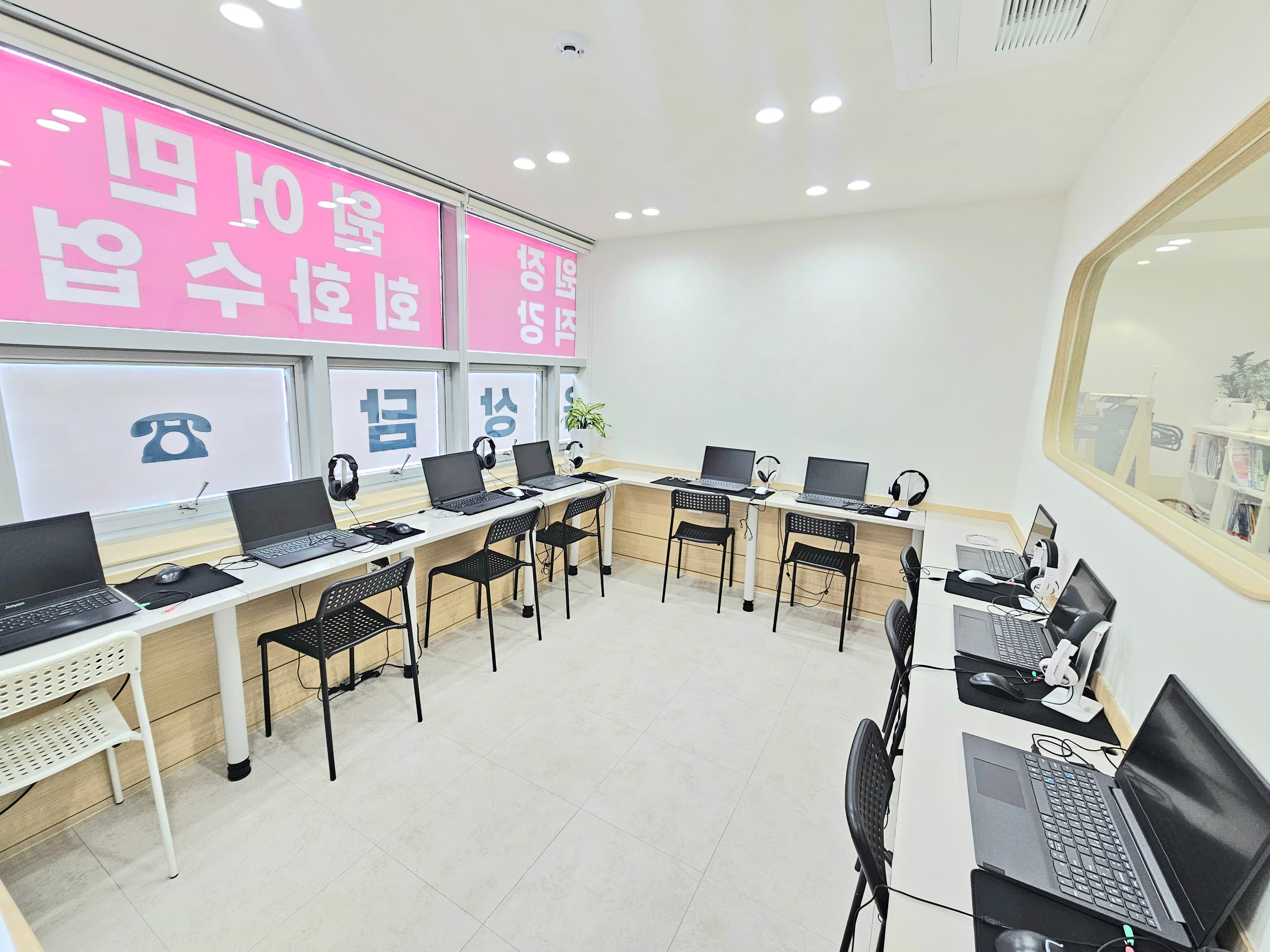 TOP 영어전문학원 사진 7