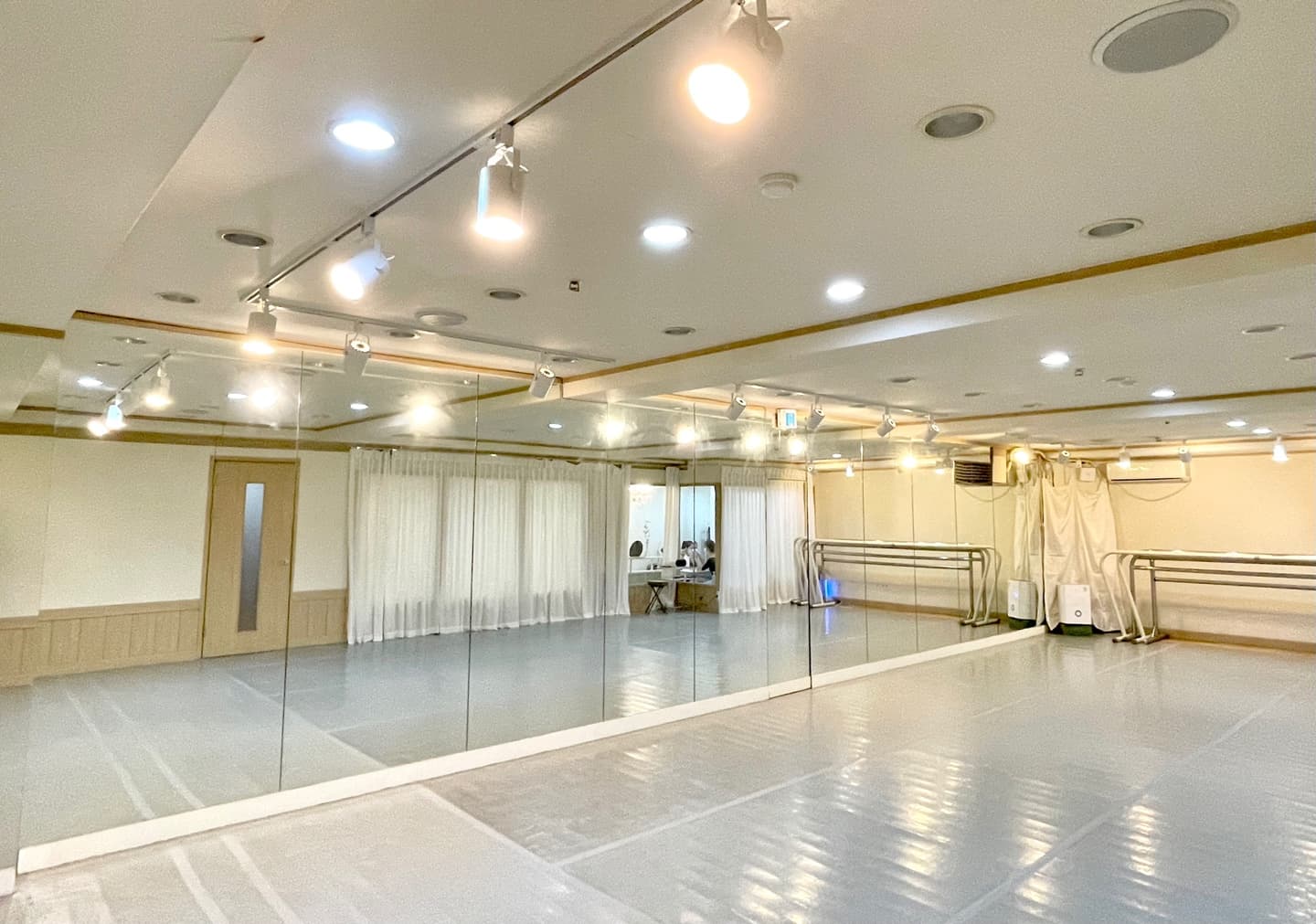 라인발레스튜디오 사진 1