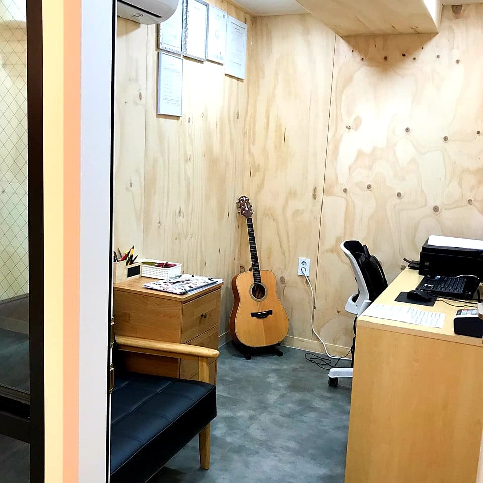 JNJ 실용음악학원 아산점 사진 3