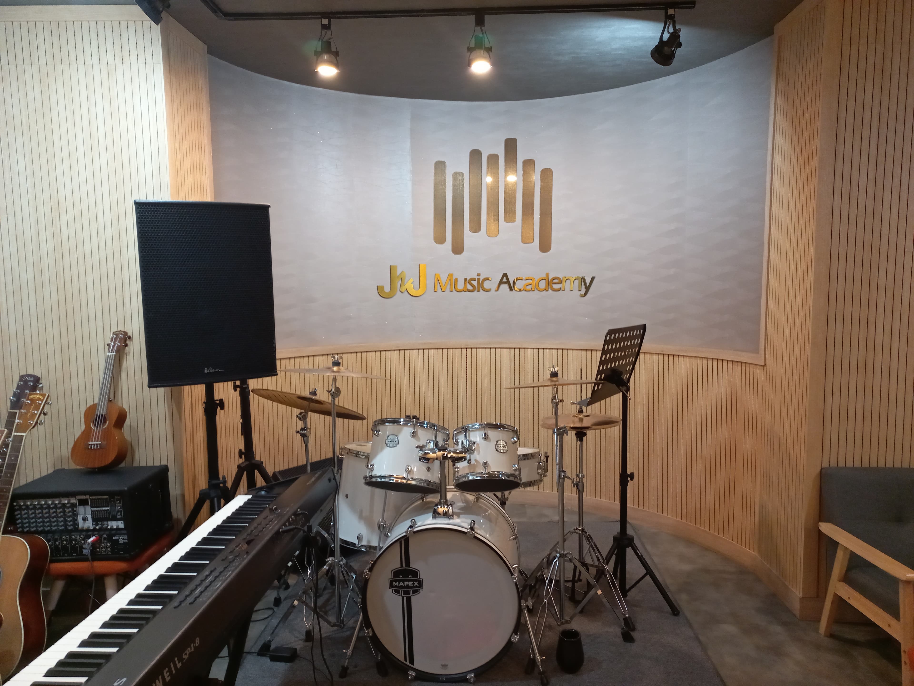 JNJ 실용음악학원 사진 3