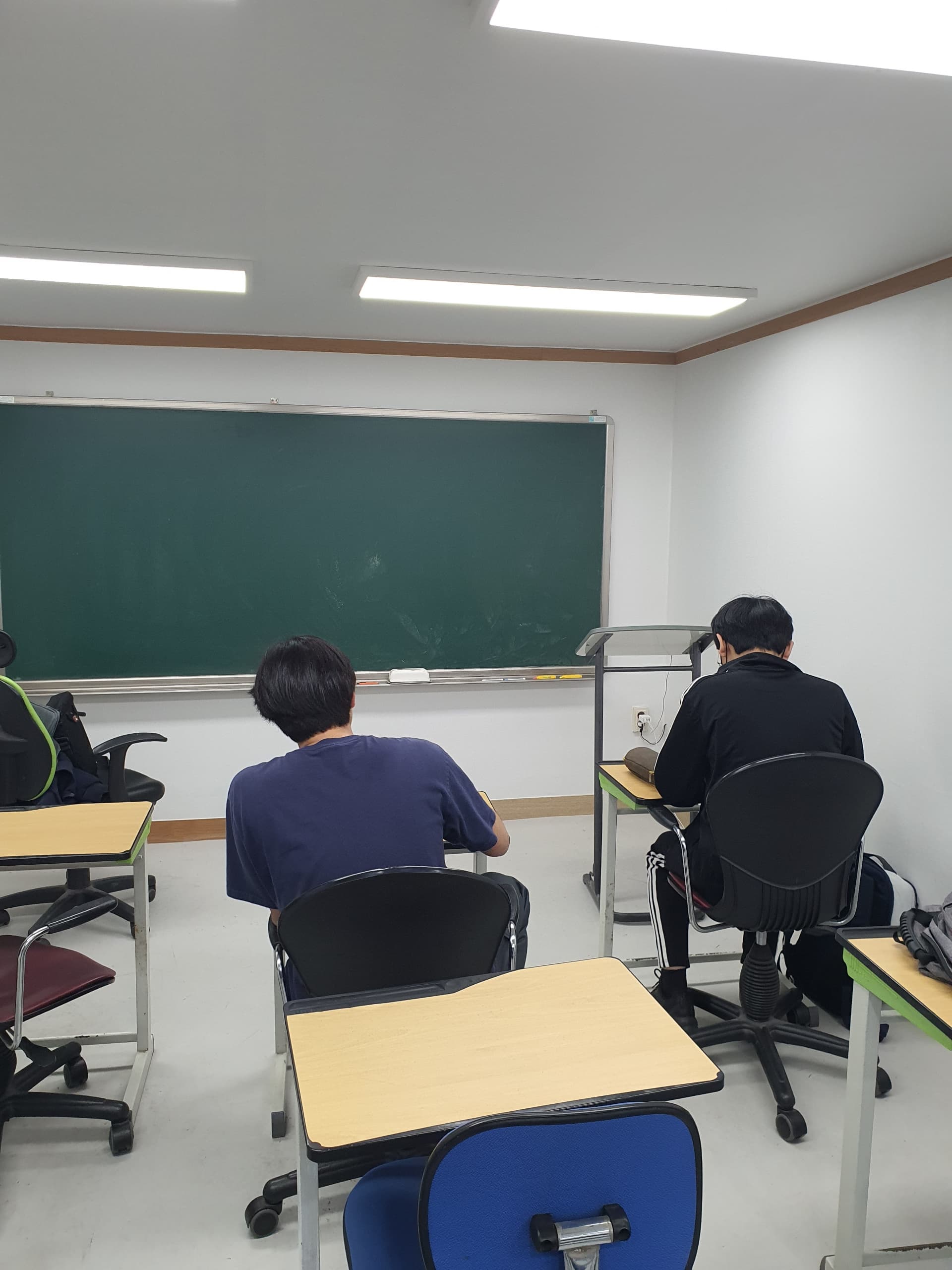 원탑 수학영어학원 사진 4