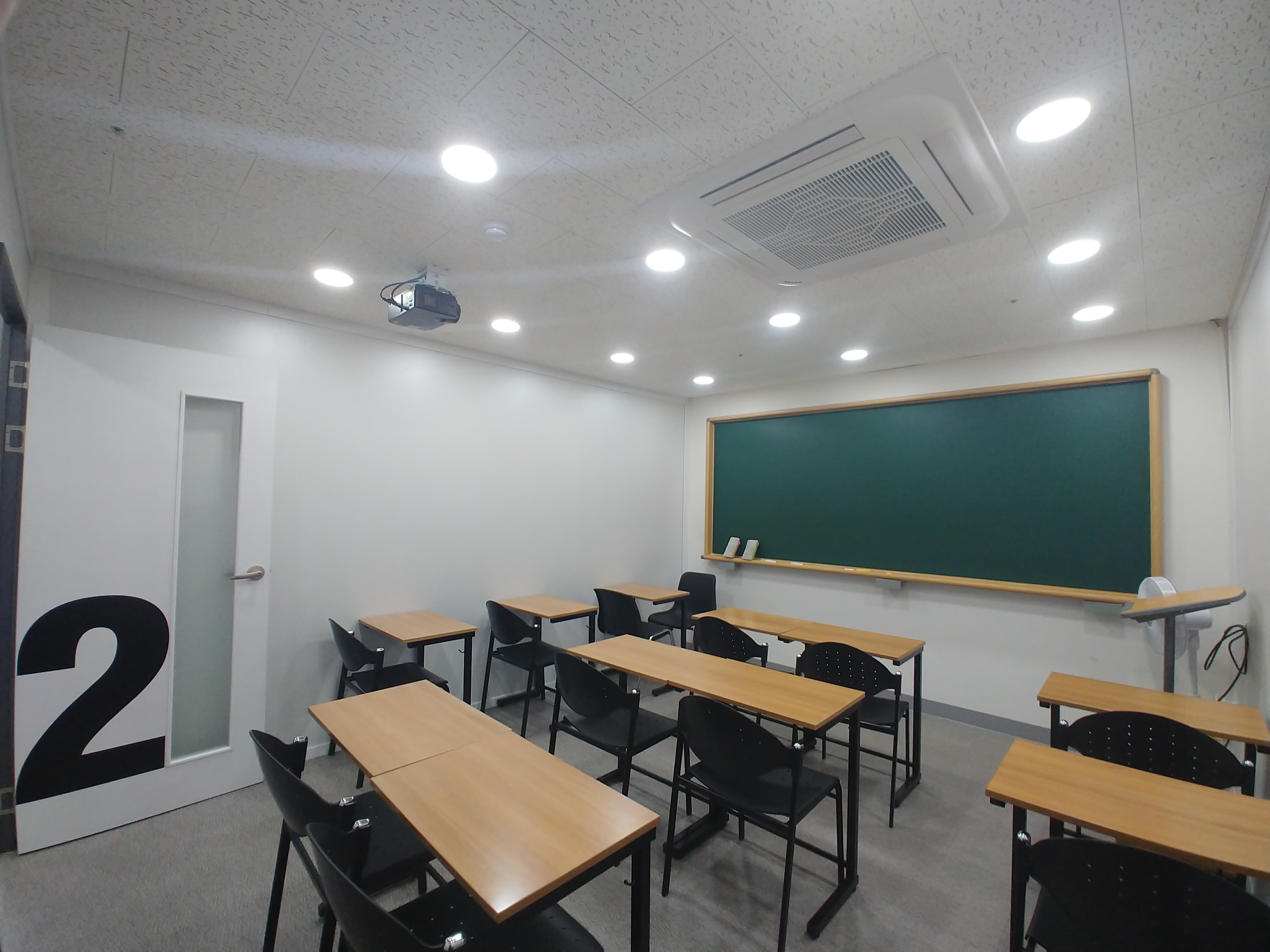 리마 영어학원 사진 2