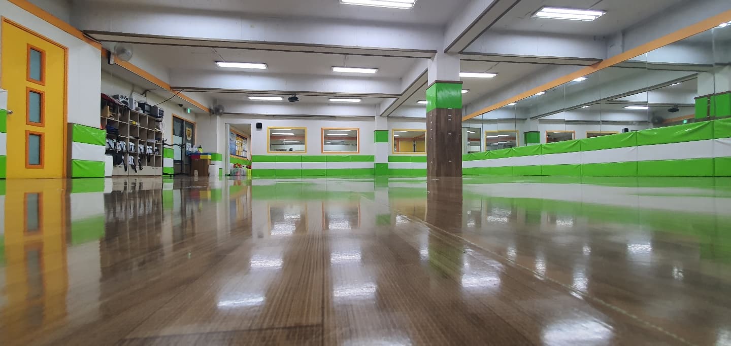 백두산 체육관 사진 2