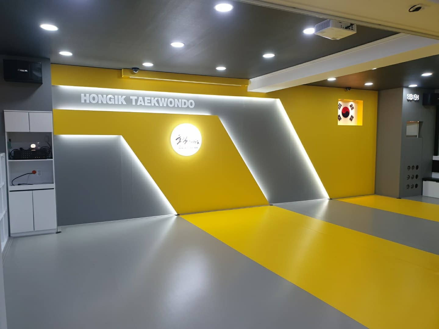 홍익 태권도 파워점핑줄넘기 외발자전거 스포츠클럽 사진 1