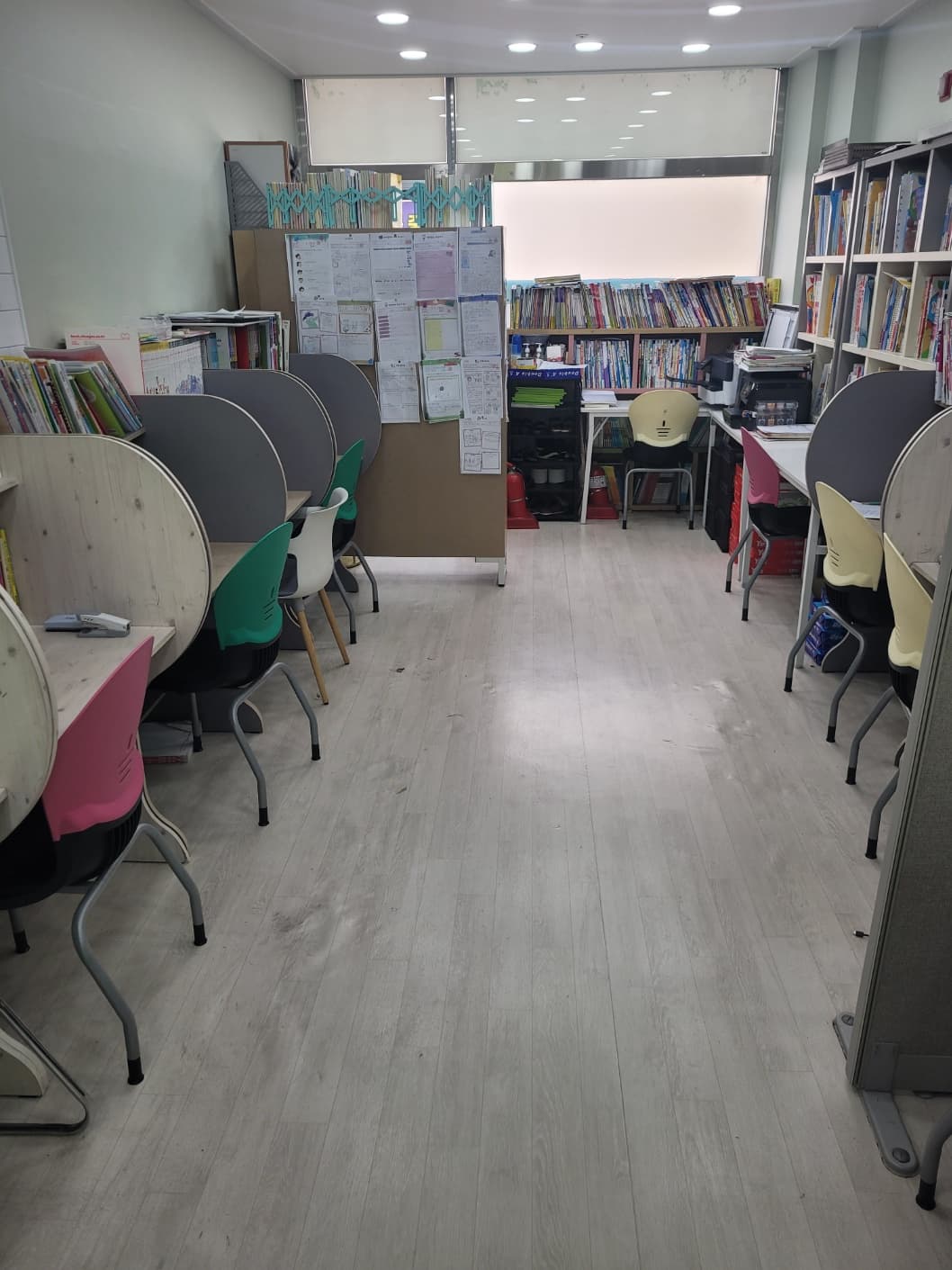 더좋은 수학국어학원 사진 2