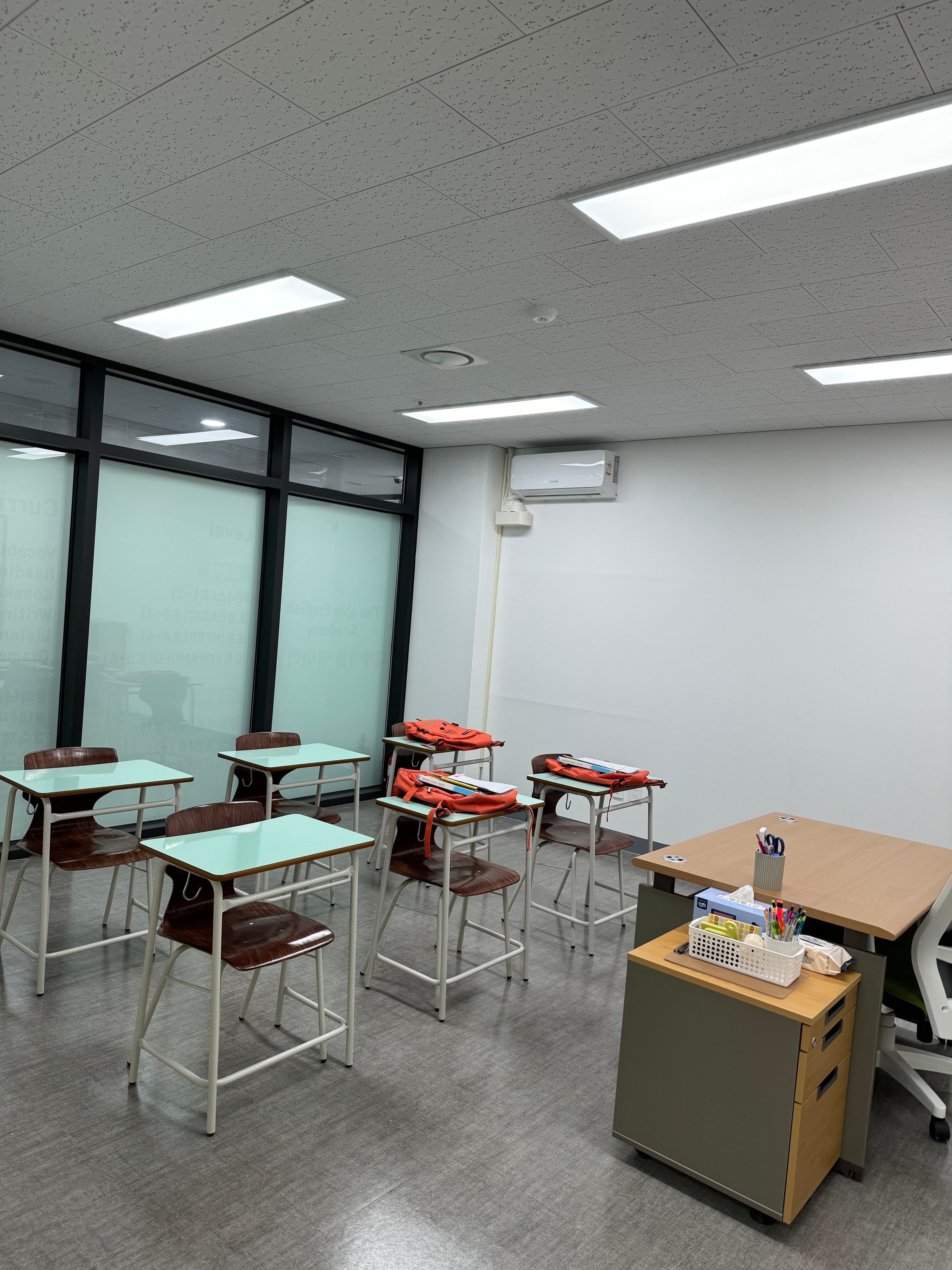 디에이블 영어학원 사진 8