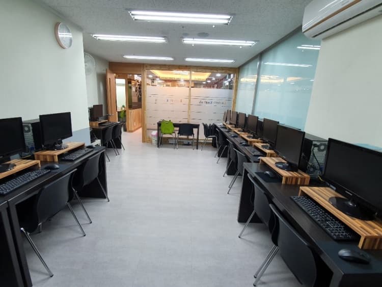 미들하이이스턴 영어 서창센터 사진 1