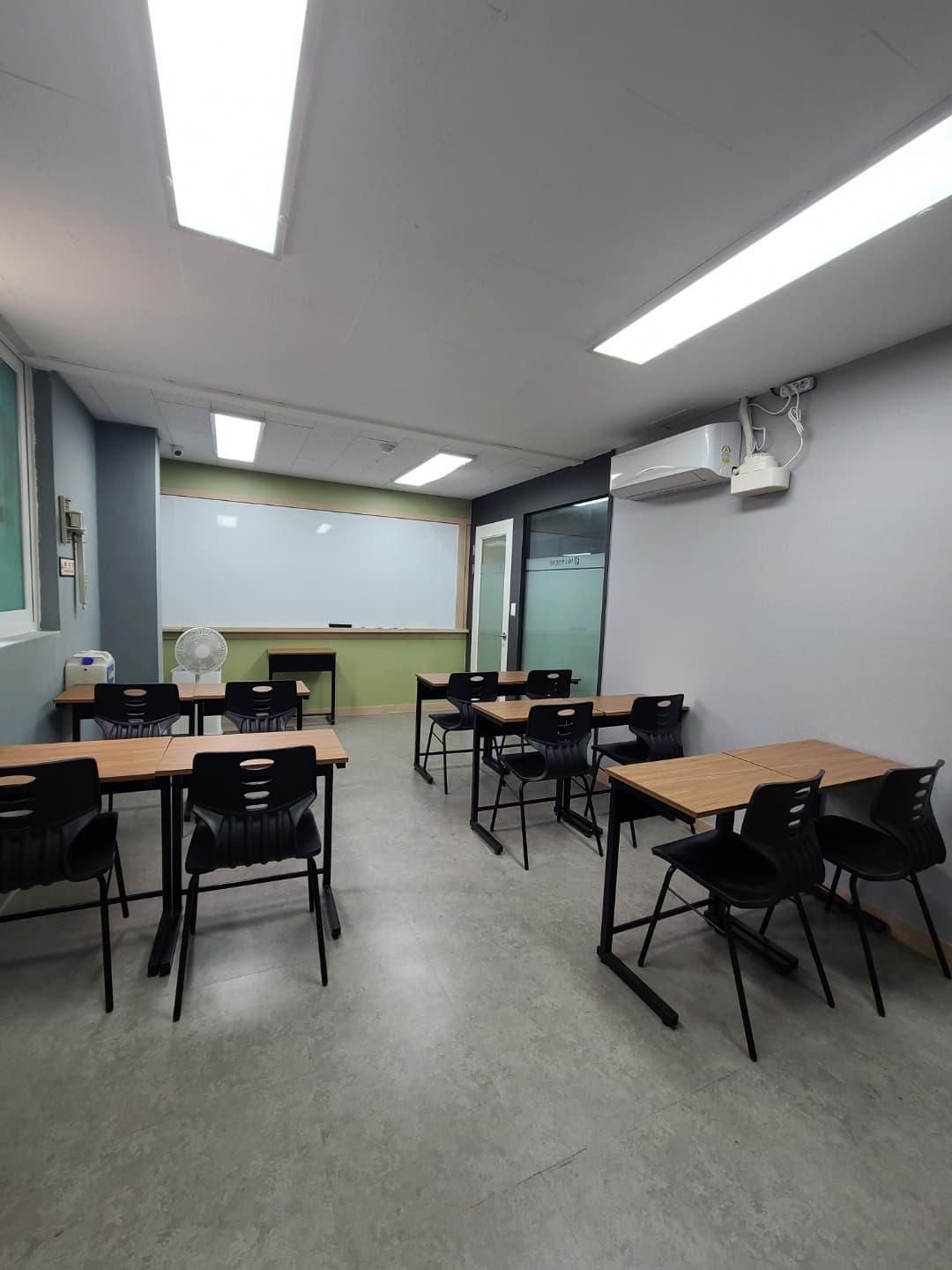 1타 수학전문학원 사진 2