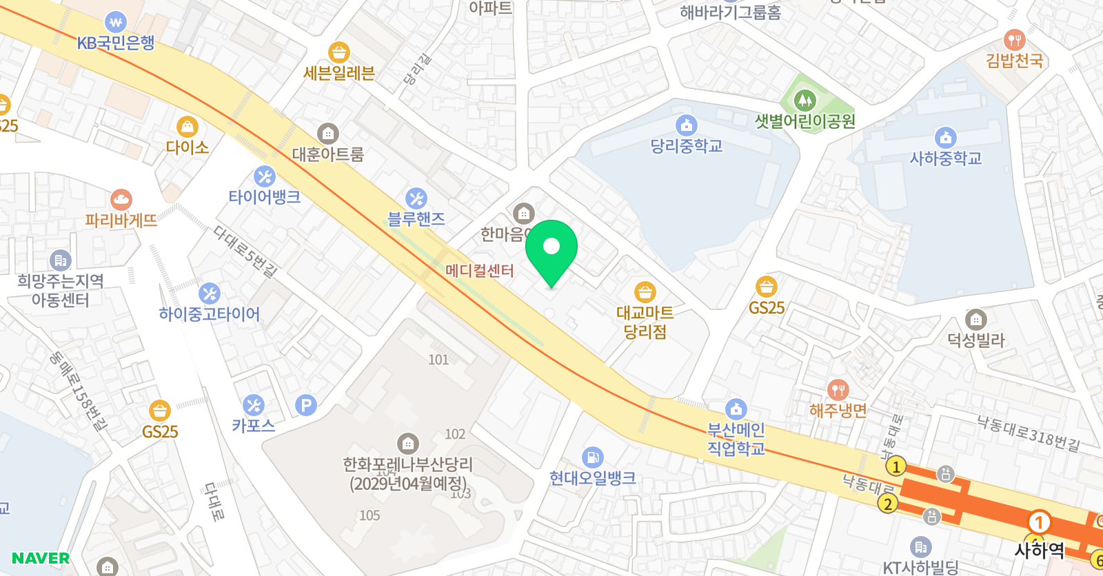 브라운어스 풋볼 아카데미 위치