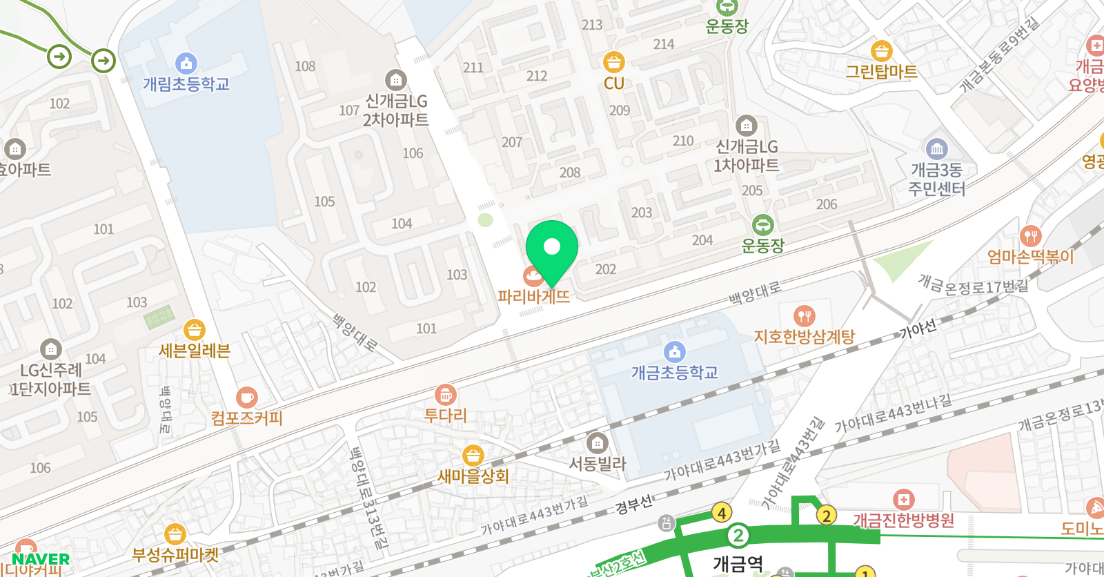 아마데우스 피아노 위치