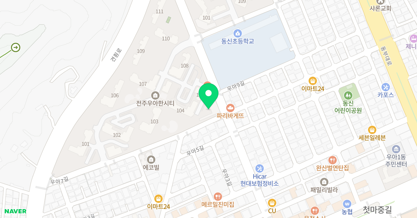 우아한 피아노 위치