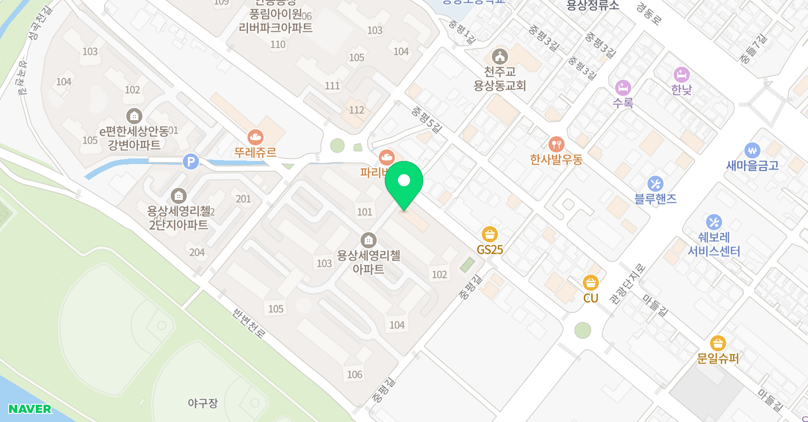 더솔리스트 피아노 위치