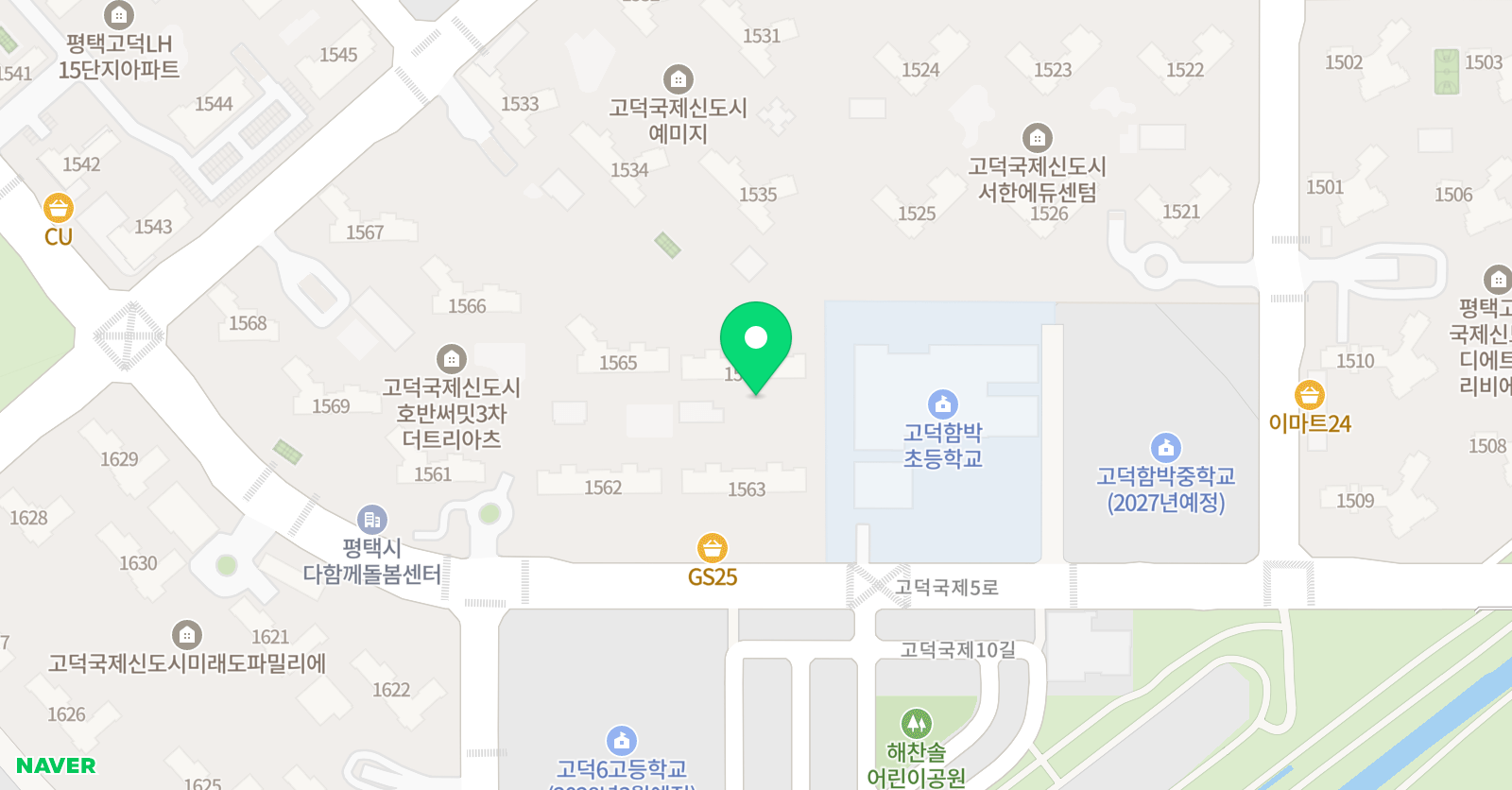피크닉트리하우스 위치